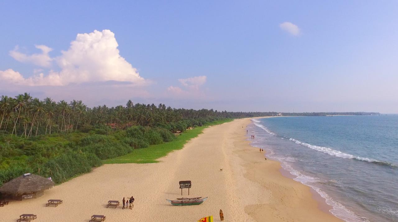 Jungle Beach Ахунґалла Екстер'єр фото